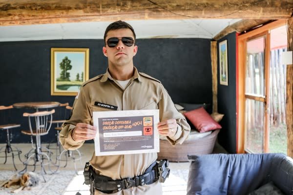 Aluno com certificado